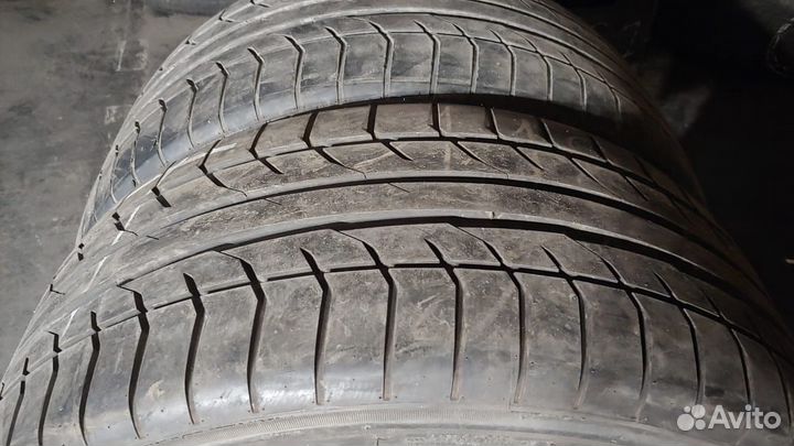 Gripmax Stature H/T 285/35 R22 106W