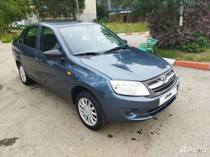 LADA Granta 1.6 МТ, 2015, 124 000 км