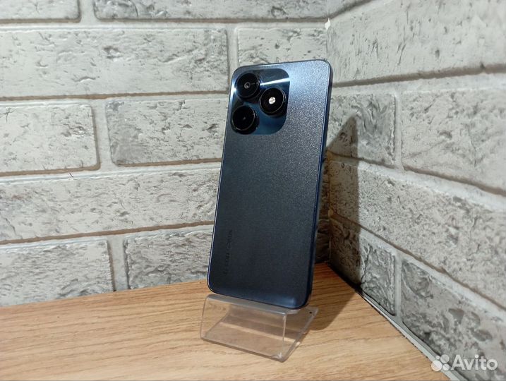 TECNO Spark 10, 4/128 ГБ