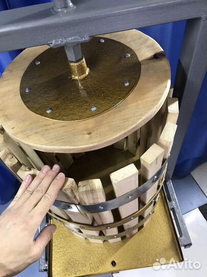 Соковыжималка Прecс винтовoй pучнoй для отжима сок