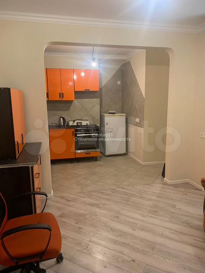 2-к. квартира, 38 м², 21/30 эт.