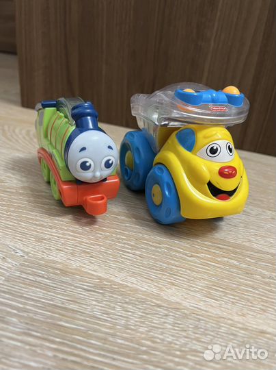 Много игрушек tiny love batat lamaze pigeon