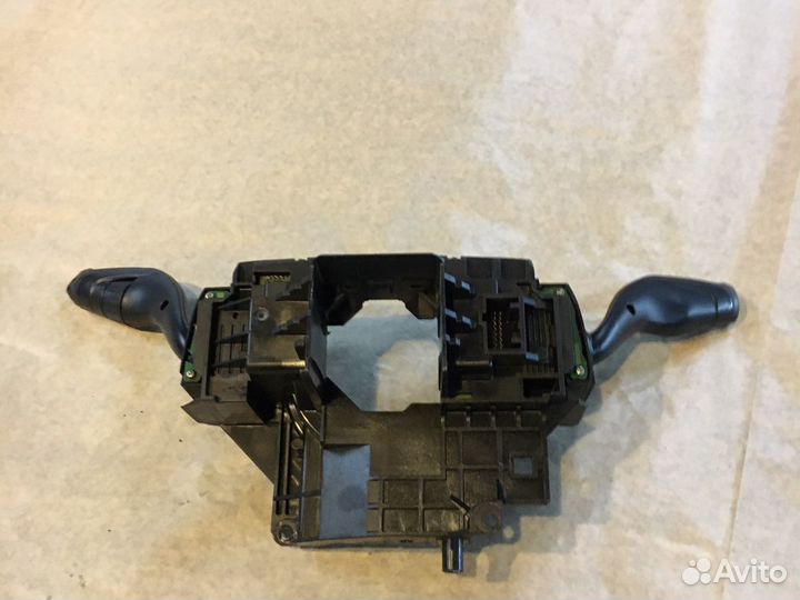 Подрулевой переключатель Ford Focus 3
