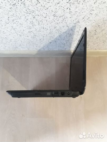 Ноутбук Asus core i3/ 500gb/ wi fi