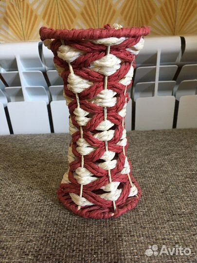 Ваза плетеная