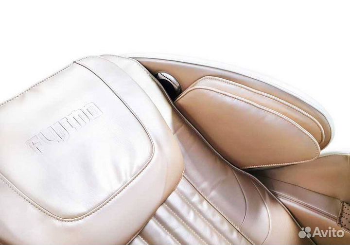 Массажное кресло Fujimo QI F-633 Шампань