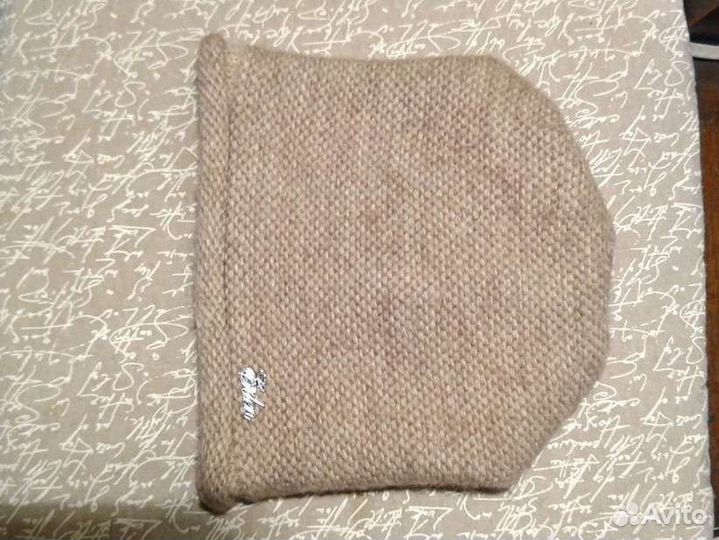 Шапка женская вязаная