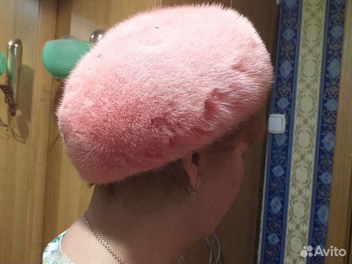 Беретка женская норковая Б/У