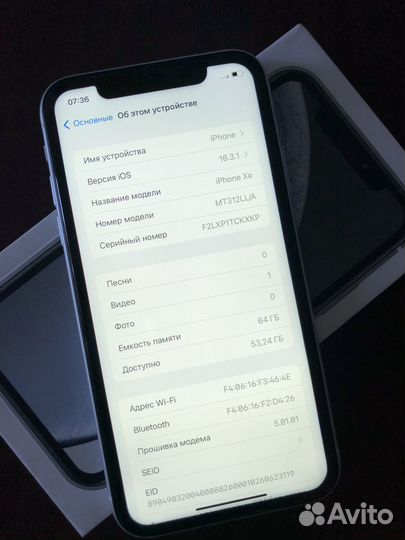 iPhone XR 64gb белый