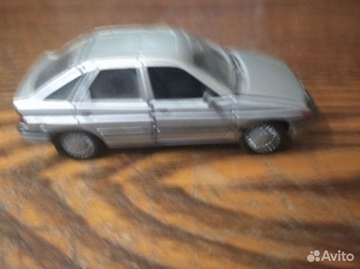 Ford Escort 1:43 Schabak