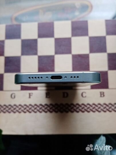 iPhone 15 Pro, 128 ГБ