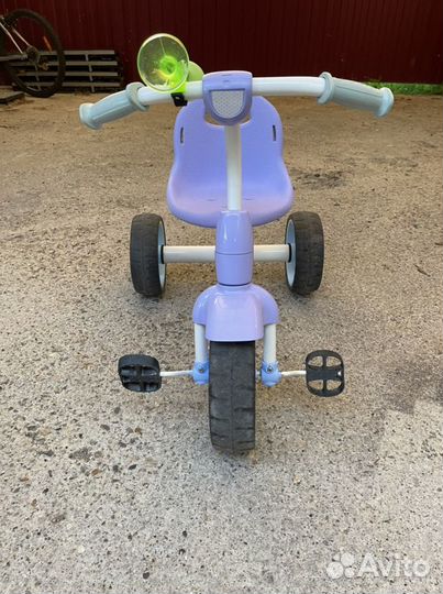Трехколесный велосипед