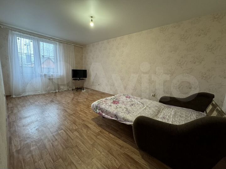 1-к. квартира, 42 м², 3/5 эт.