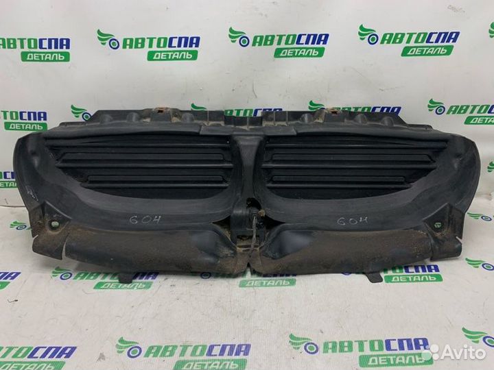 Дефлектор радиатора передний Bmw 5 N47 2009