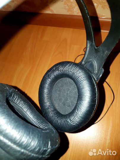 Наушники Philips