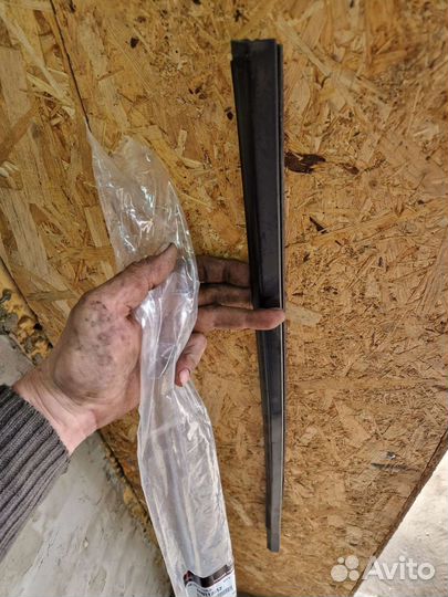 Молдинг двери mitsubishi pajero sport 2 наружний