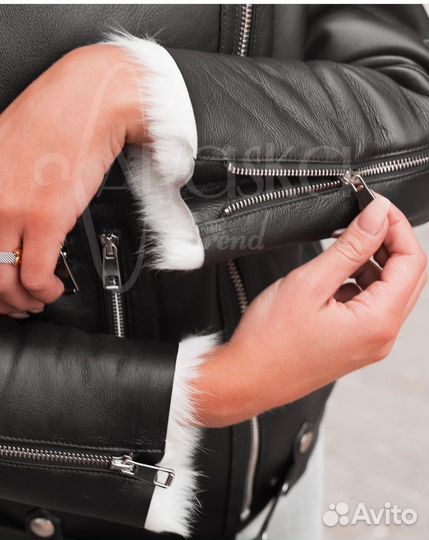 Шикарная новая дублёнка-косуха из меха 