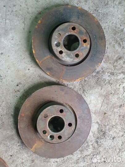 Тормозной диск передний Volvo V60 универсал B4164T