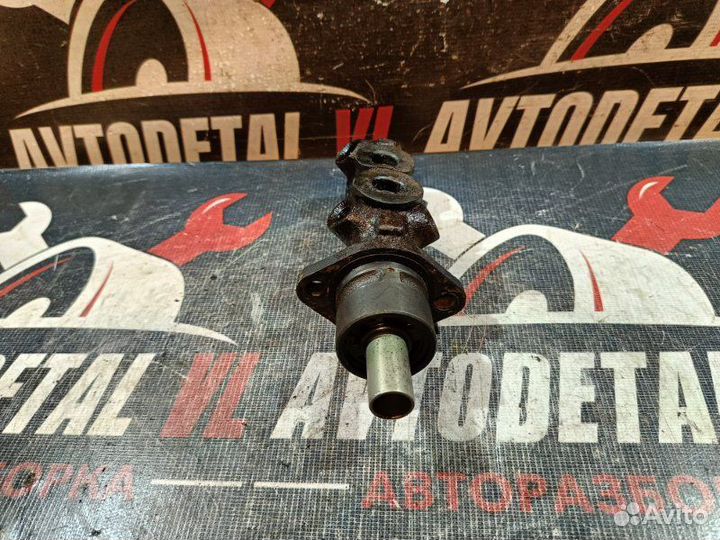 Главный тормозной цилиндр Renault Symbol 1 седан