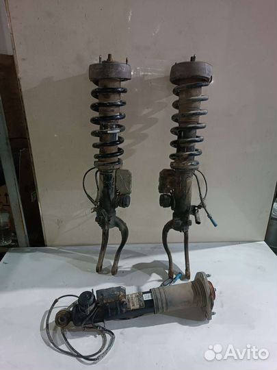 Амортизатор стойка BMW X6 E71 X5 E70