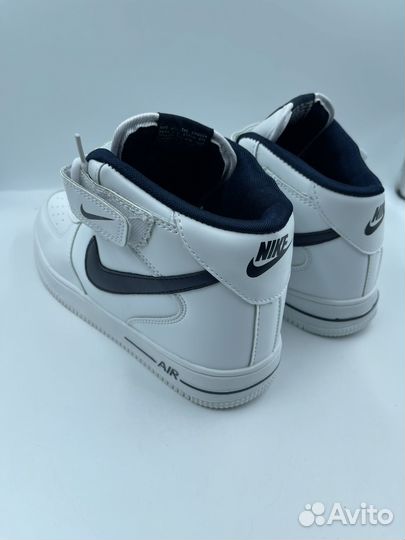 Кроссовки nike. Новые