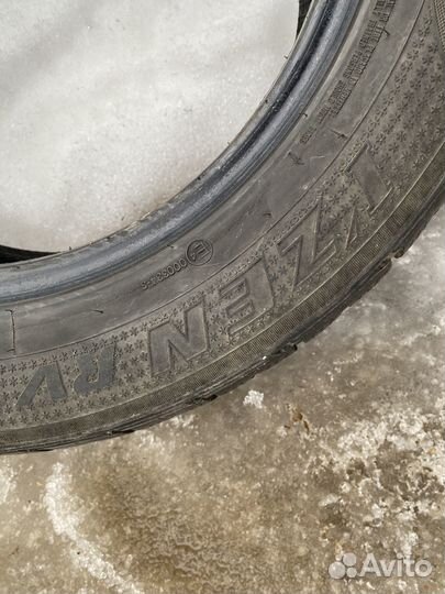 Kumho I'Zen RV Asymmetric 235/55 R17 99