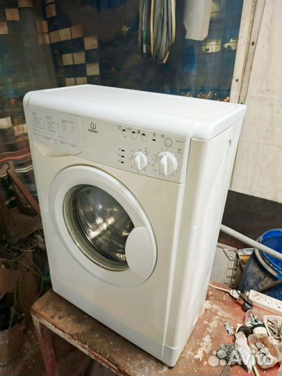 Стиральная машина indesit 4 кг