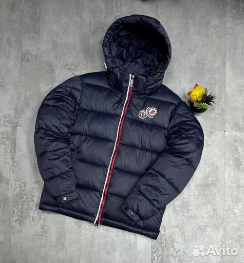 Зимняя куртка moncler