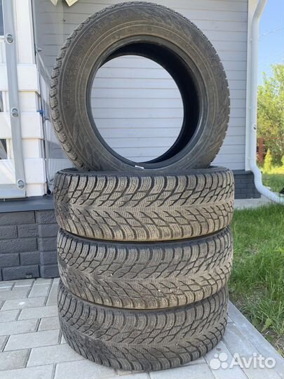 Nokian Tyres Hakkapeliitta R3 SUV 215/65 R17 103R