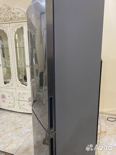 Холодильник hotpoint ariston