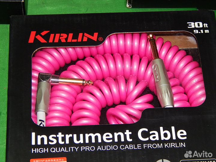 Гитарный кабель розовый перламутр