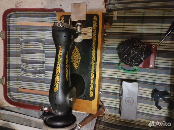 Швейная машинка бу
