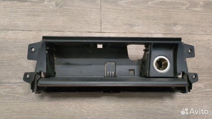 Пепельница Bmw X5 E53