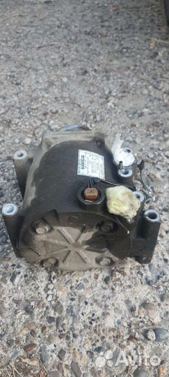 Компрессор кондиционера Mitsubishi outlander 1