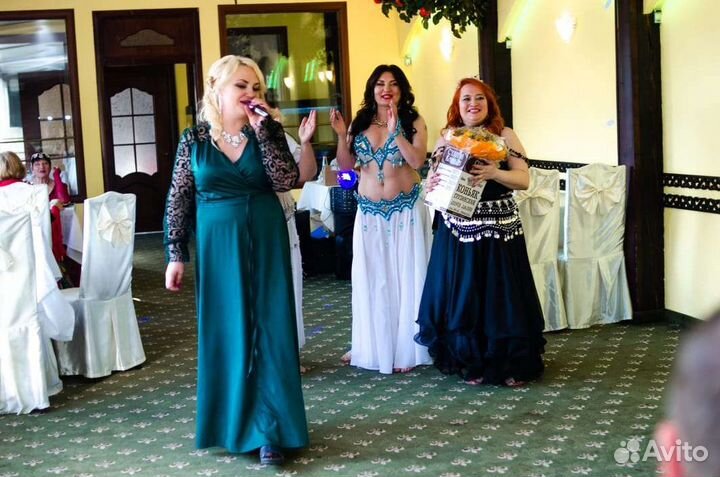 Ведущая тамада на свадьбу юбилей корпоратив