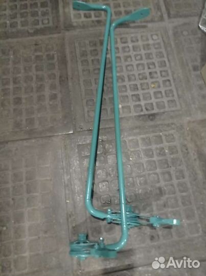 Запчасти на мотороллер вятка мг-150