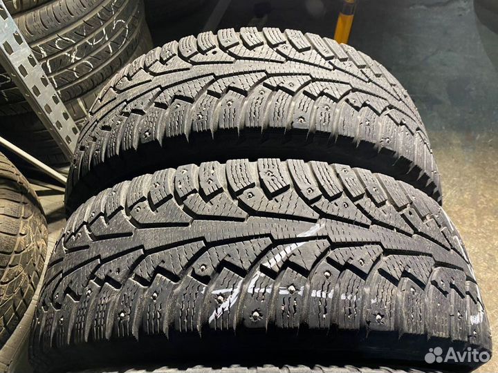 Nokian Tyres Hakkapeliitta 5 215/65 R16 102T