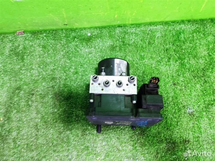 Насос ABS volkswagen Golf Plus 2008