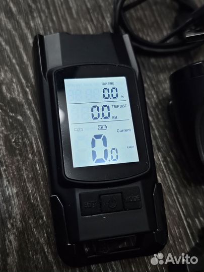 Велокомпьютер с фонариком и звонком