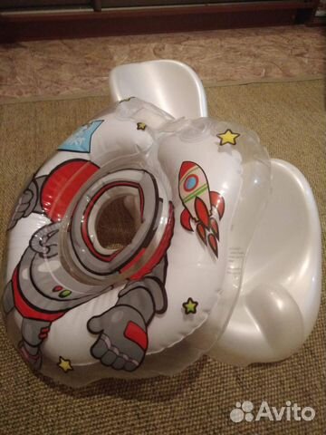 Горка и круг для купания