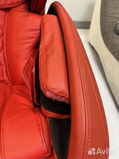 Массажное кресло