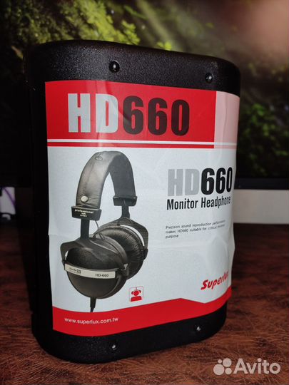 Superlux HD 660