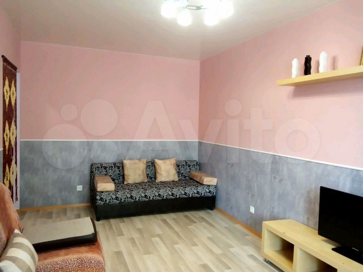 2-к. квартира, 90 м², 7/10 эт.