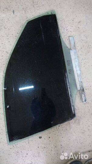 Стекло передней правой двери Мерседес w210