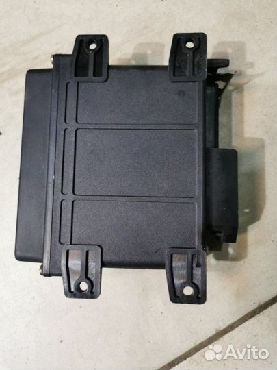 Коммутатор системы зажигания Volvo 740/940