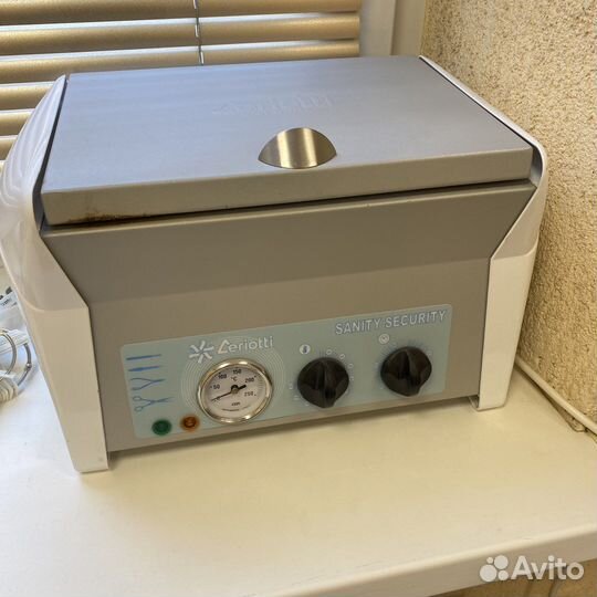 Сухожаровый шкаф