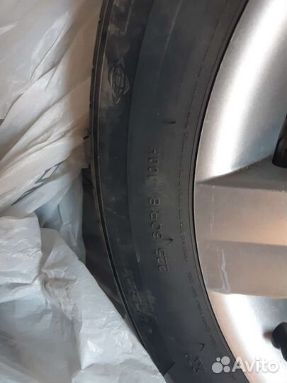 R18 Michelin CrossClimate 225/60, PCD 5x115 DIA 70.02