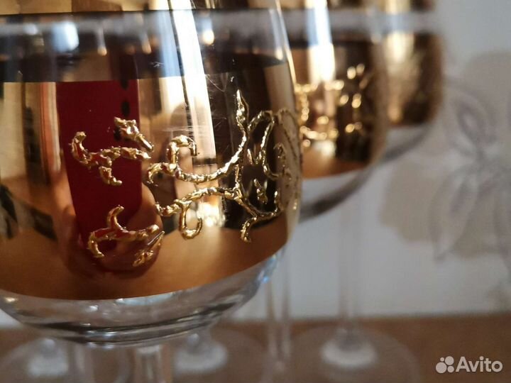 Бокалы, фужеры