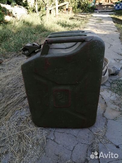 Канистра 20 литров для бензина СССР