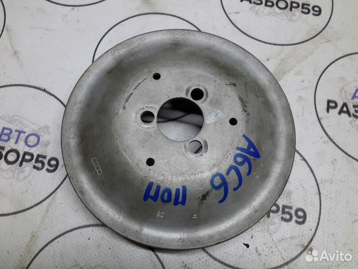 Шкив помпы Audi A6 C6